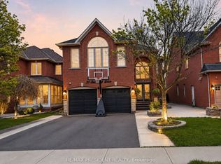 31 Southbend Dr, Brampton, ON L7A 1K5