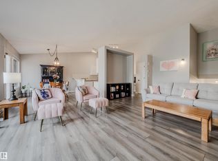 64 Blackburn #18, Edmonton, AB T6W1C1