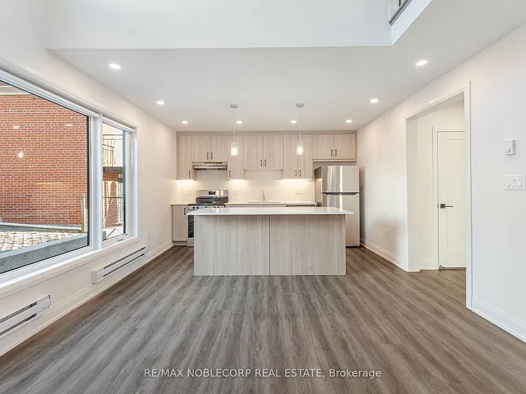 16 Little Blvd #G — Photo 10