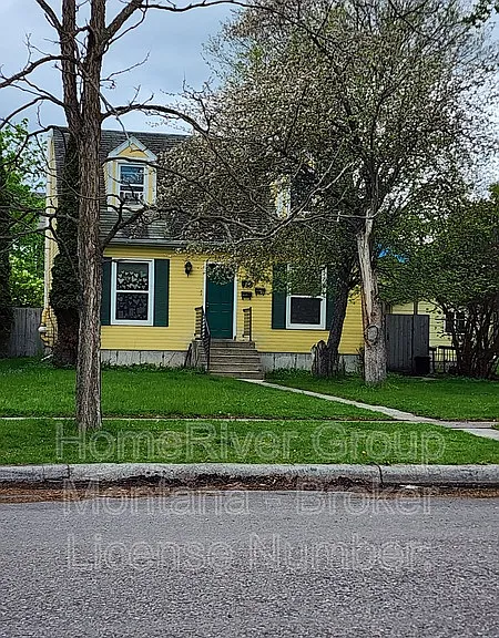 705 S 2nd St W #C — Photo 1
