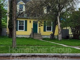 705 S 2nd St W, Missoula, MT