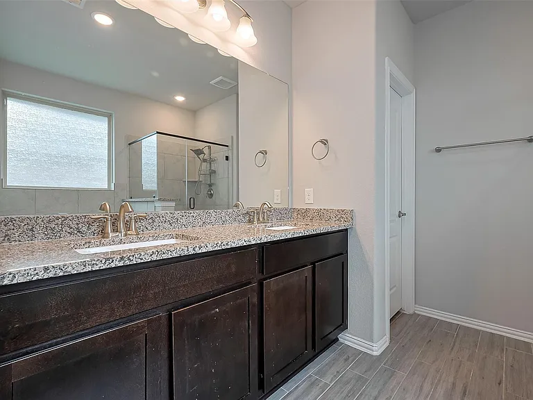 31415 Conover Dr — Photo 39