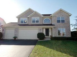 1501 Lancaster Ln, Algonquin, IL 60102