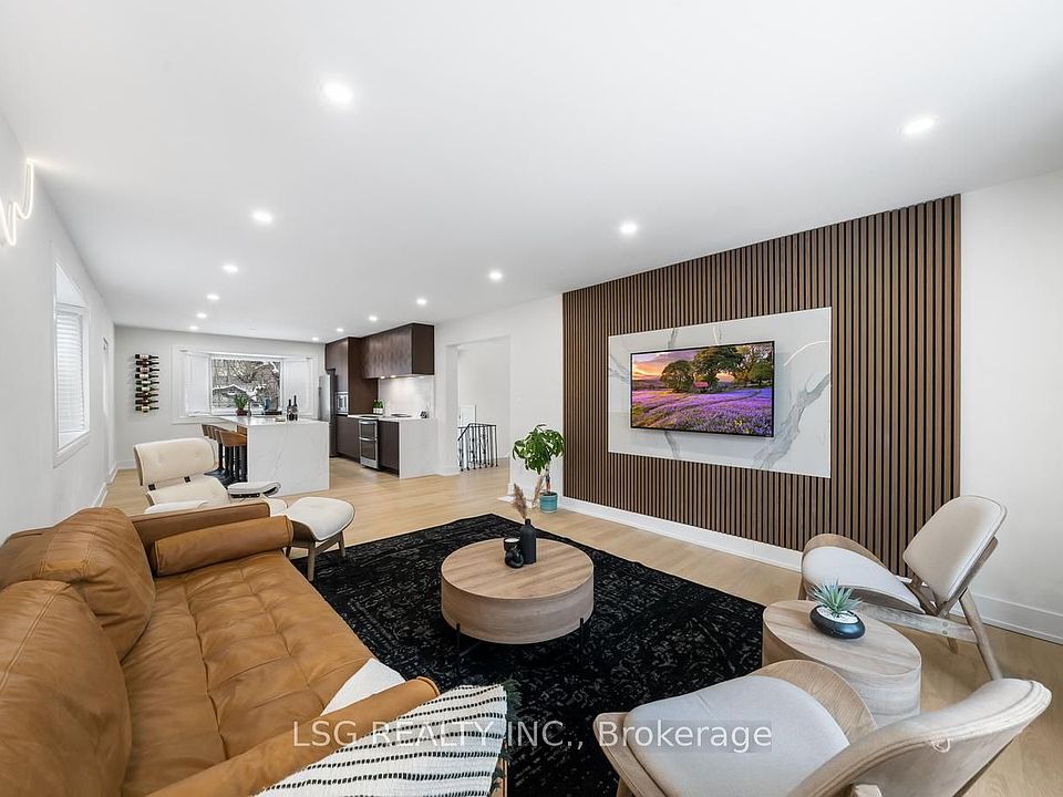 1st image of 26 Grangemill Cres