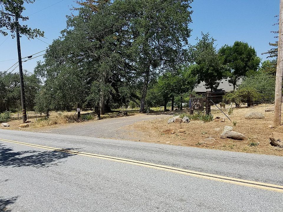 2nd image of 44574 Balch Park Rd