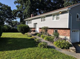 65 Wayacross Rd, Mahopac, NY 10541