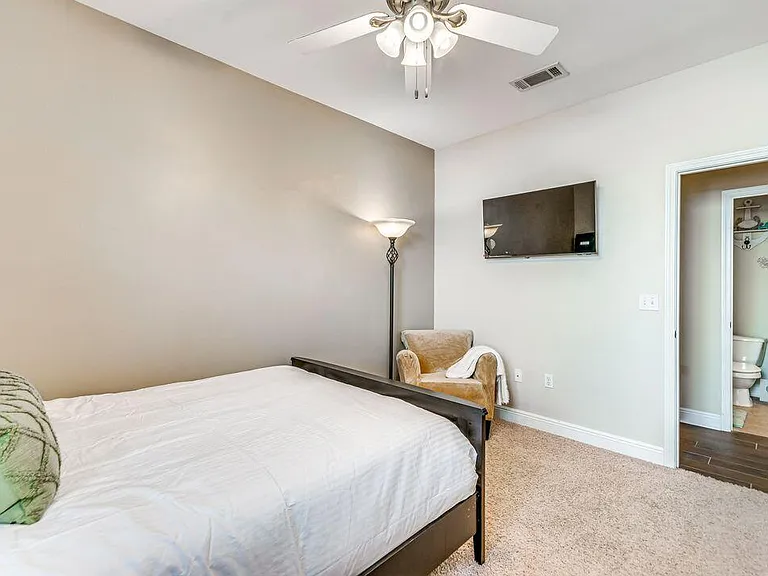 895 Solimar Way — Photo 19