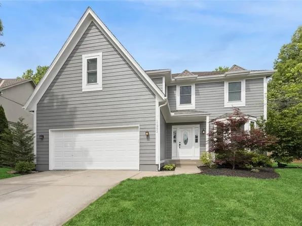 11992 S Rene St, Olathe, KS 66062