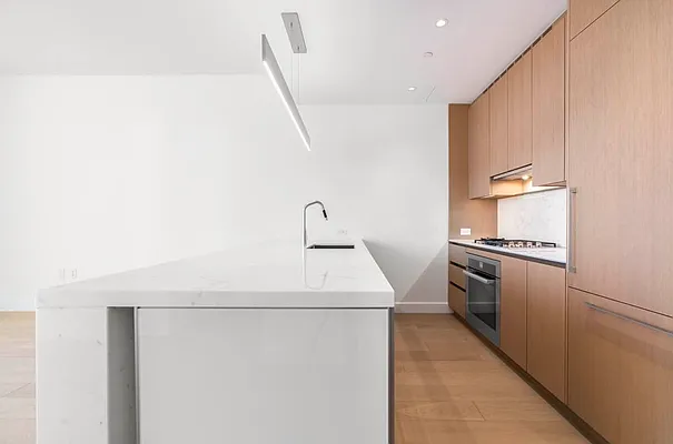 Rented by Compass | media 22