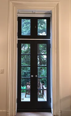 Sold by Manhattan Boutique Real Estate | media 23