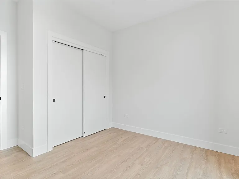 3140 Clybourn — Photo 74