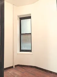 Rented by Warren T Real Estate Corp.