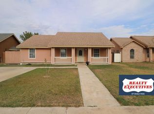 2055 Lindburgh Cir, Eagle Pass, TX 78852