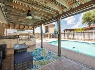 15829 Vincent Dr, Corpus Christi, TX 78418