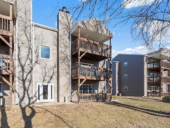 3rd image of 2817 Macineery Dr APT 1104
