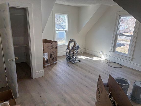 5th image of 1821 Clay St