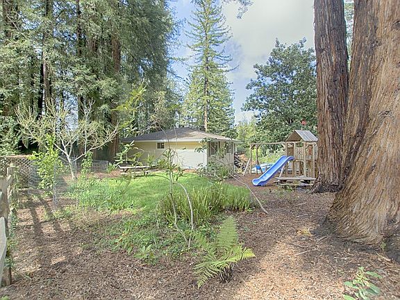 3rd image of 882 Cadillac Dr