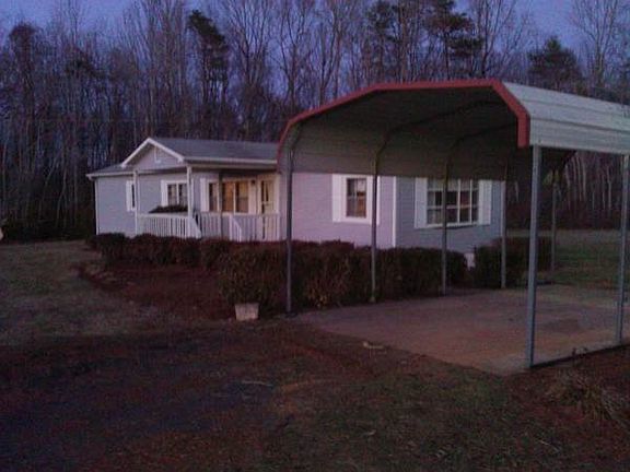 2nd image of 293 Cross Creek Trl