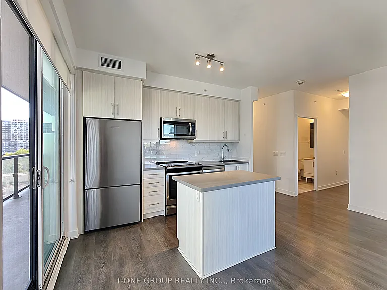 85 Oneida Cres #514 — Photo 4