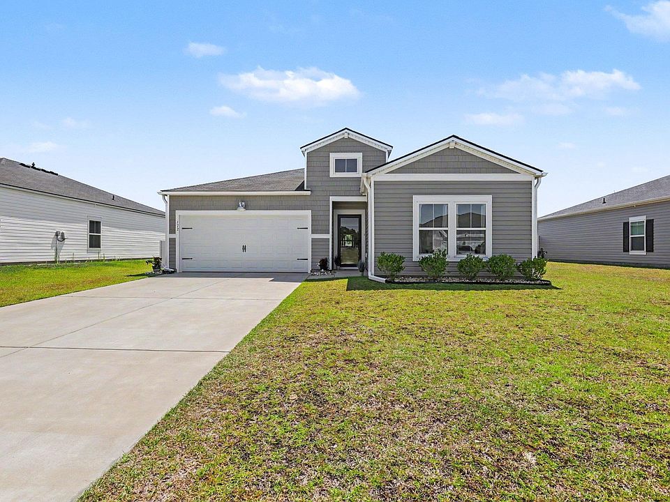 1st image of 172 Fox Rae Dr.