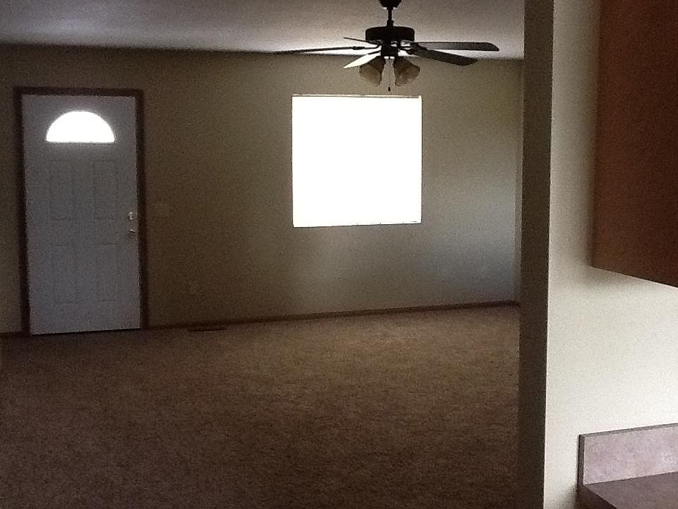 2nd image of 109 Quail Ct