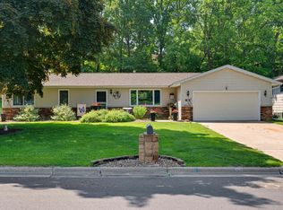 1608 Hickory St, Onalaska, WI 54650