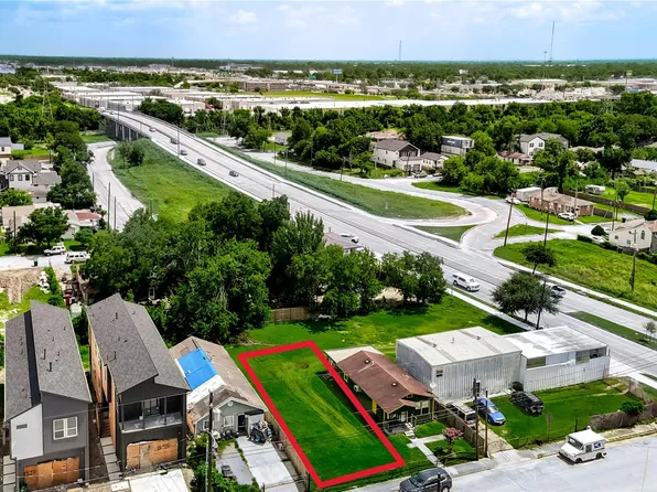 1229 E 33rd St, Houston, TX 77022