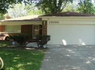 20360 Winchester St, Southfield, MI 48076