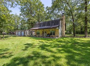 121 Oak Grove St, Huntington, TX 75949