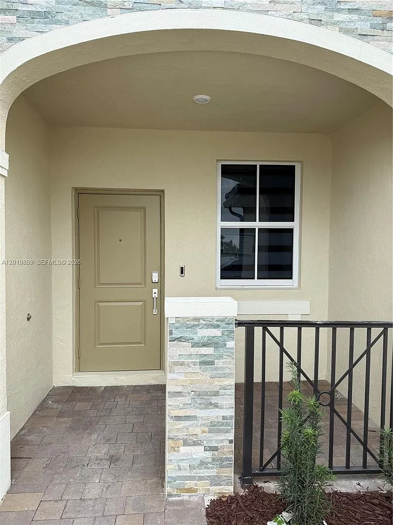 2671 SE 25th Terrace, Homestead, FL 33035 — Photo 4