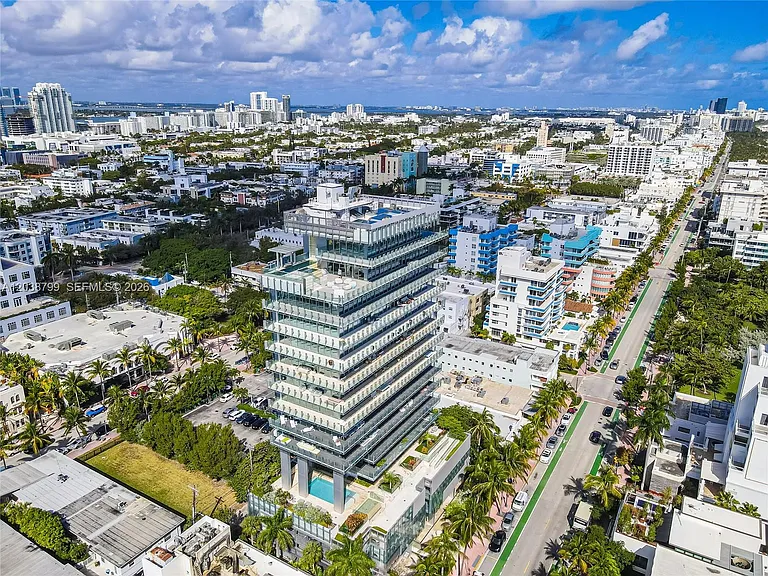 120 Ocean Dr #700 — Photo 36