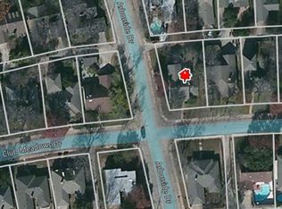8301 Club Meadows Dr, Dallas, TX 75243