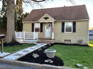 264 Keller Ave, Sinking Spring, PA 19608