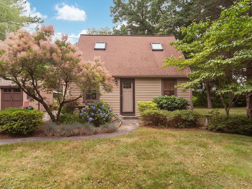 1st image of 634 Pine St