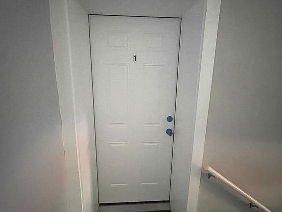 3rd image of 1350 W 98th Pl #9817-9819-