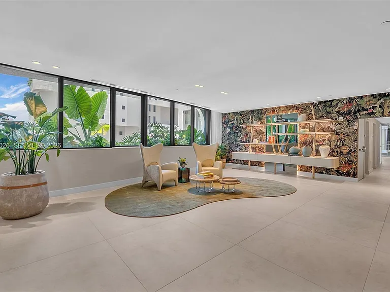 700 NE 24th St #Penthouse 5904 — Photo 41