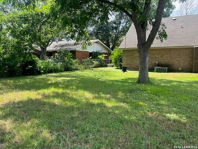 1306 Carnation Ln — Photo 21