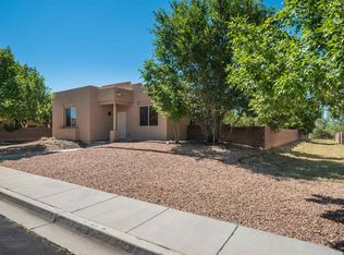 2 La Espia Ct, Santa Fe, NM 87508