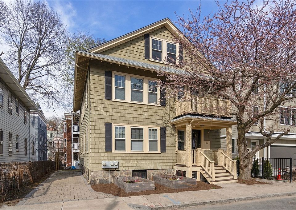 1st image of 34 Roseway St
