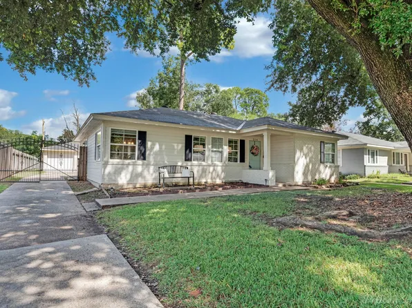 216 Stuart Ave, Shreveport, LA 71105