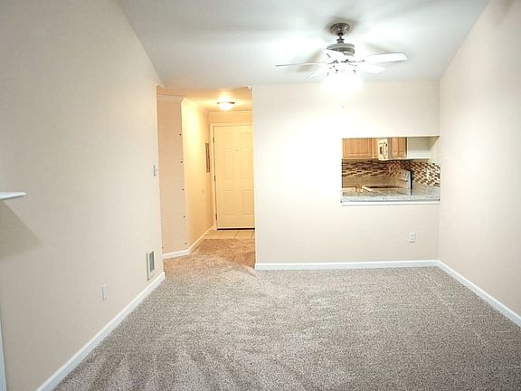 5th image of 11113 NE 125th Ln APT E318