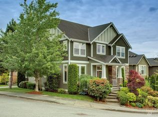 817 S 37th Pl, Renton, WA 98055