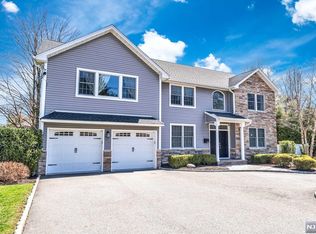 380 Island Rd, Ramsey, NJ 07446