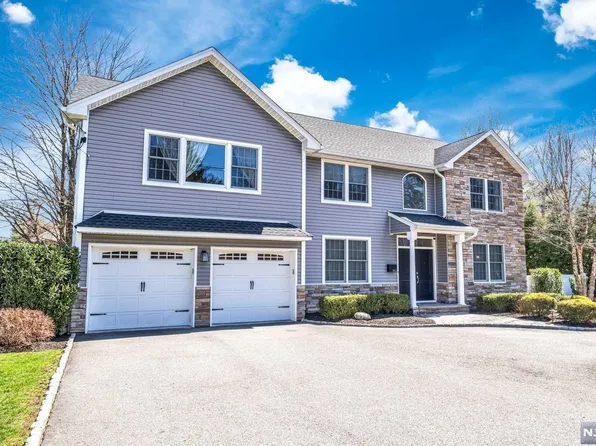 380 Island Rd, Ramsey, NJ 07446