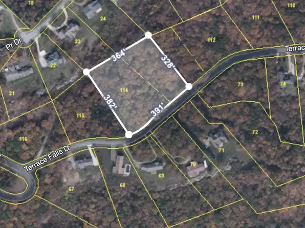 8721 Terrace Falls Dr, Soddy Daisy, TN 37379