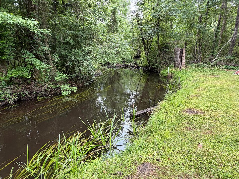 1st image of 209 Verdi Ln