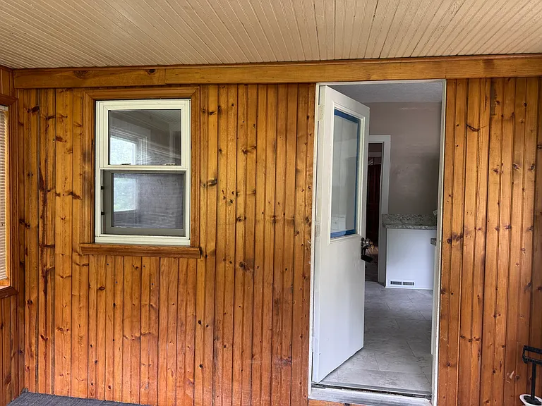 6917 Daisy Ave — Photo 30
