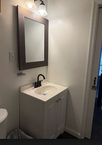 2nd image of 101 Galveston Pl SW APT 4