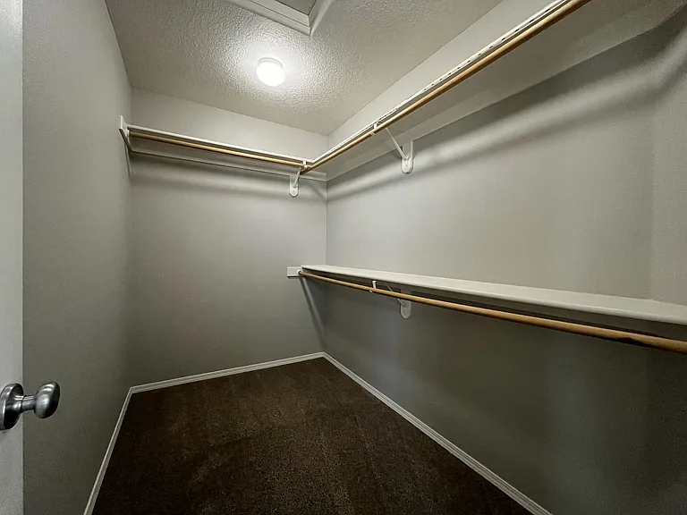 6262 NE Chestnut St — Photo 34