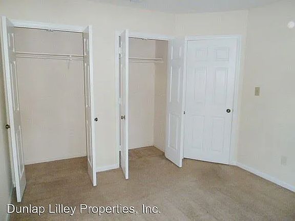 2nd image of 113 Woodbridge Ln
